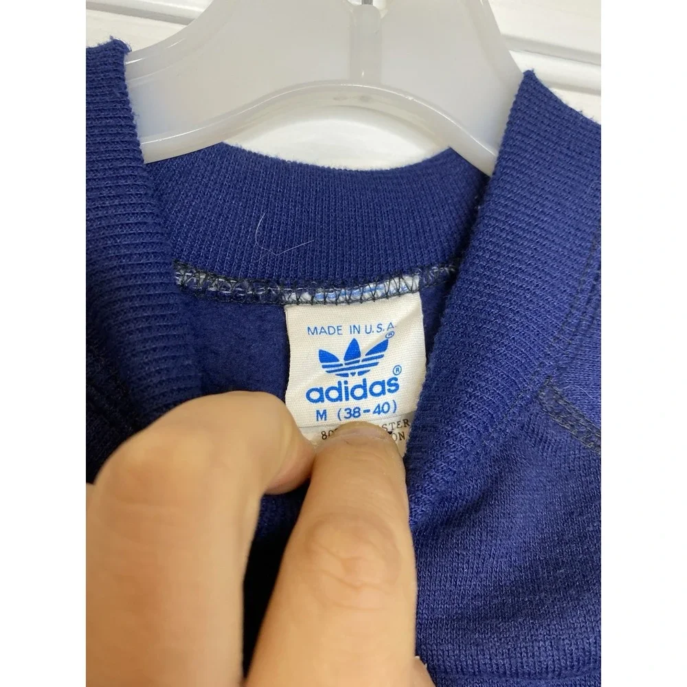Adidas Men's Vintage USA Spell Out Crewneck Sweater Navy Blue‎ Size Medium